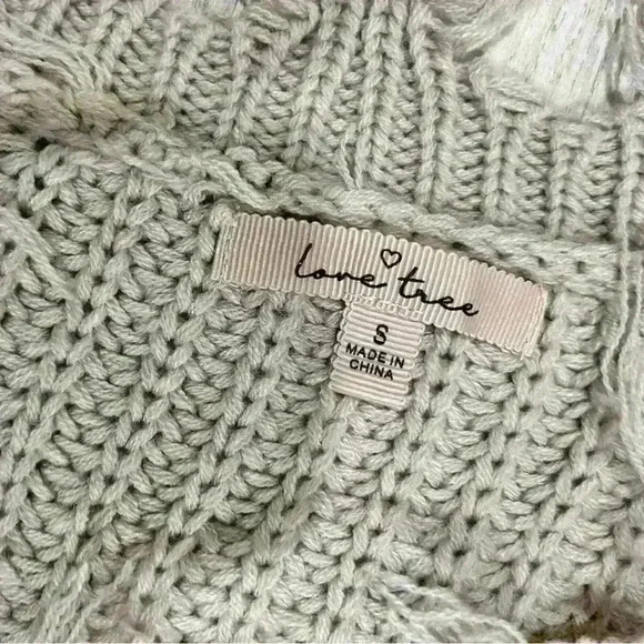 Love Tree Beige Knit Sweater Cropped Long Sleeve Distressed Oversized Size S - Picture 2 of 7